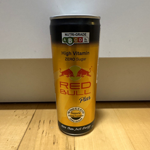 Red bull plus - high, vitamin